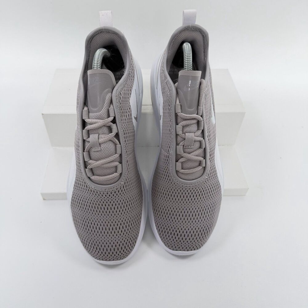 Nike Air Max Motion 2 Men’s Running Shoes Gray White AO0266-101 Size 8.5 - Picture 5 of 11
